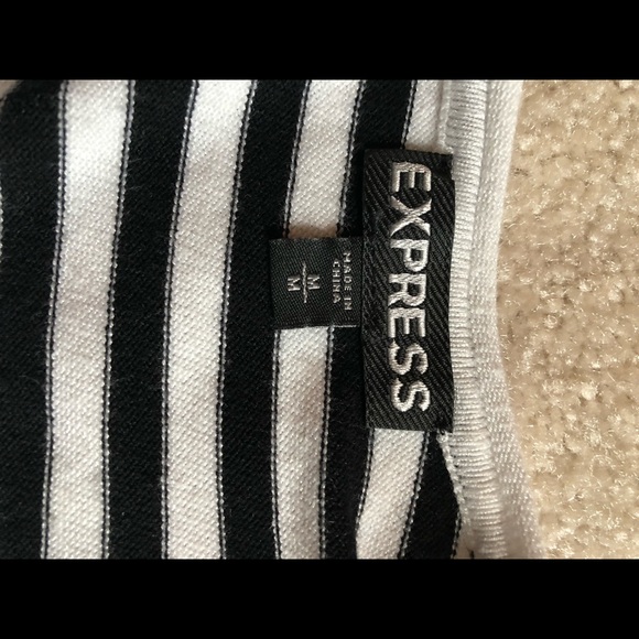 Express striped cotton V-neck top. - Picture 4 of 5